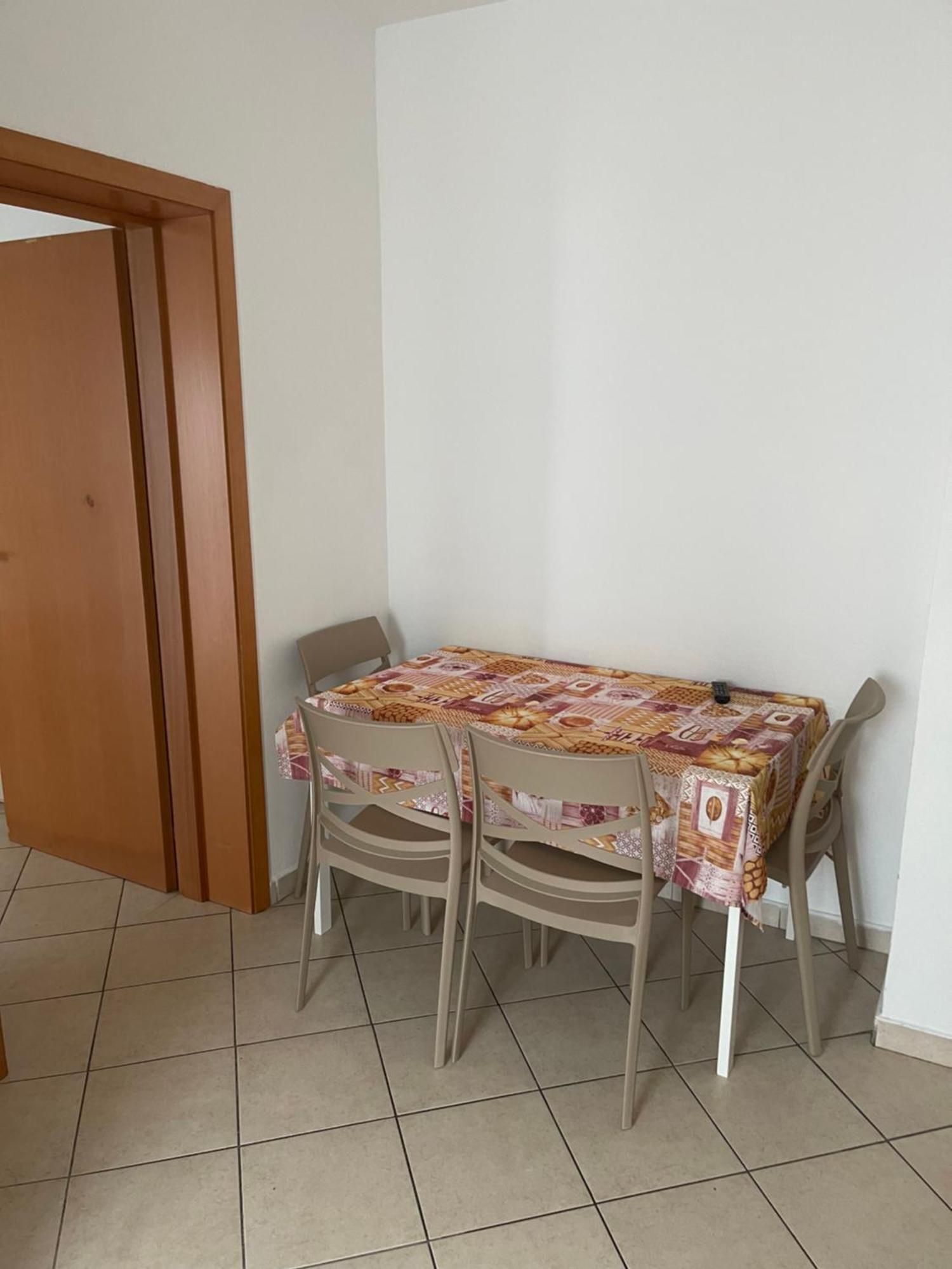 Residence Siesta Римини Экстерьер фото